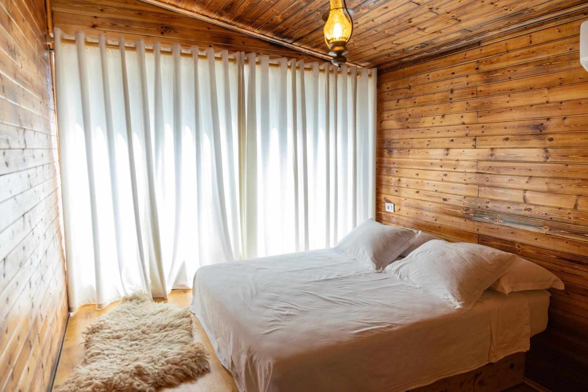 Kazerma E Cerenit Hotel Surrel Ngoại thất bức ảnh